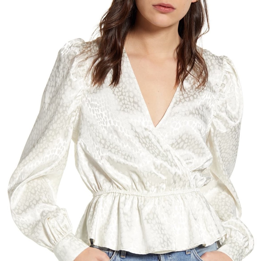 Chelsea 28 Jacquard Peplum Top